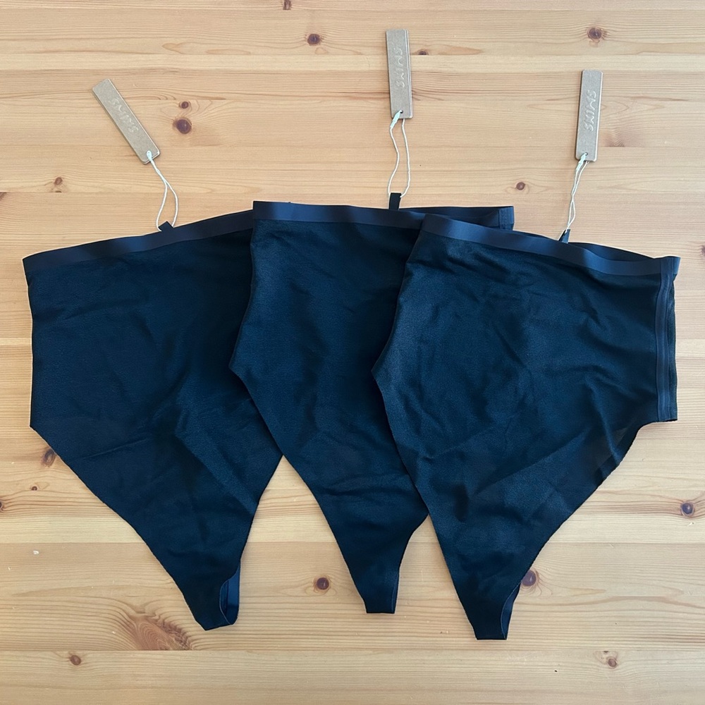 NWT SKIMS 3Pair  High Waisted Thong Core Control